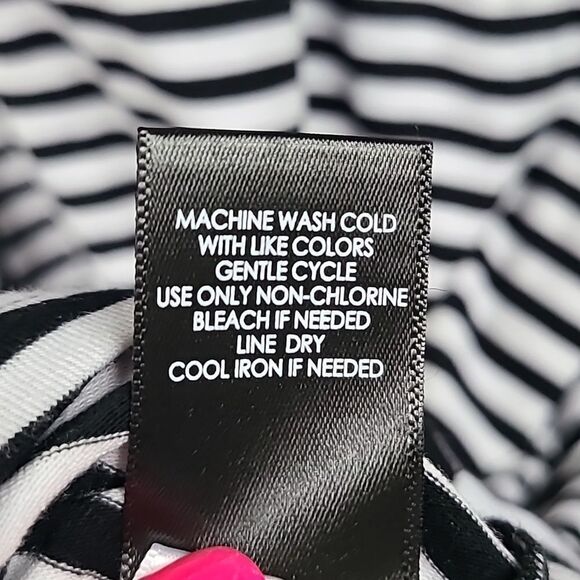 NEW Torrid Black White Striped Jersey Smocked Waist T-Shirt Dress Plus Size 4X - Picture 12 of 12